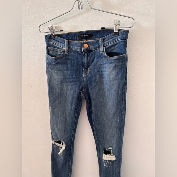 J BRAND - Skinny leg in Fray size 26 - Picture 2 of 14